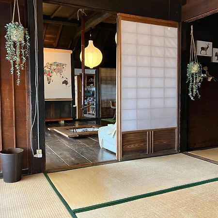 Guesthouse Boro-Ya Otoyocho Luaran gambar